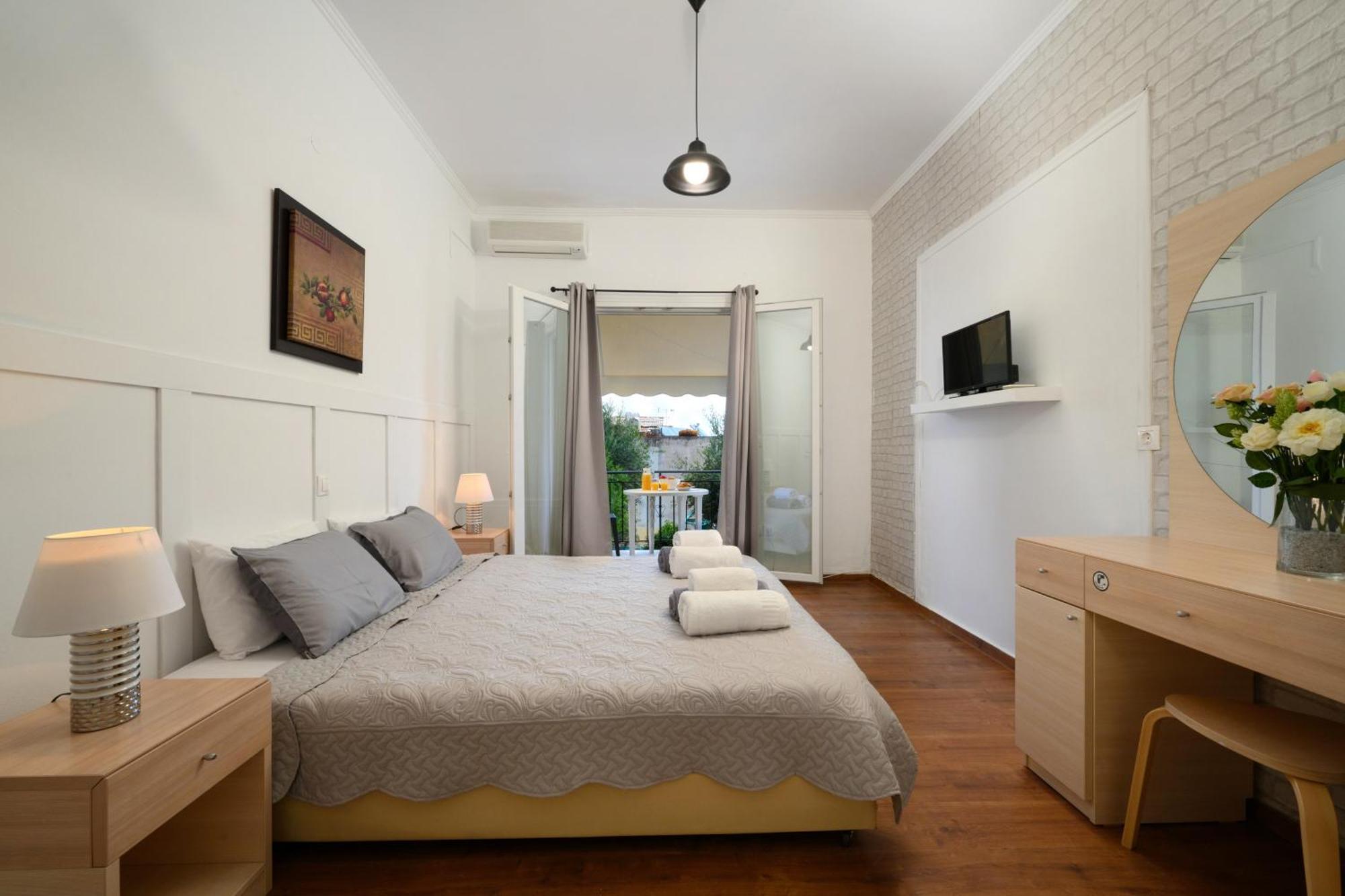 Olive Grove Poolside Apartments Бенитсес Экстерьер фото